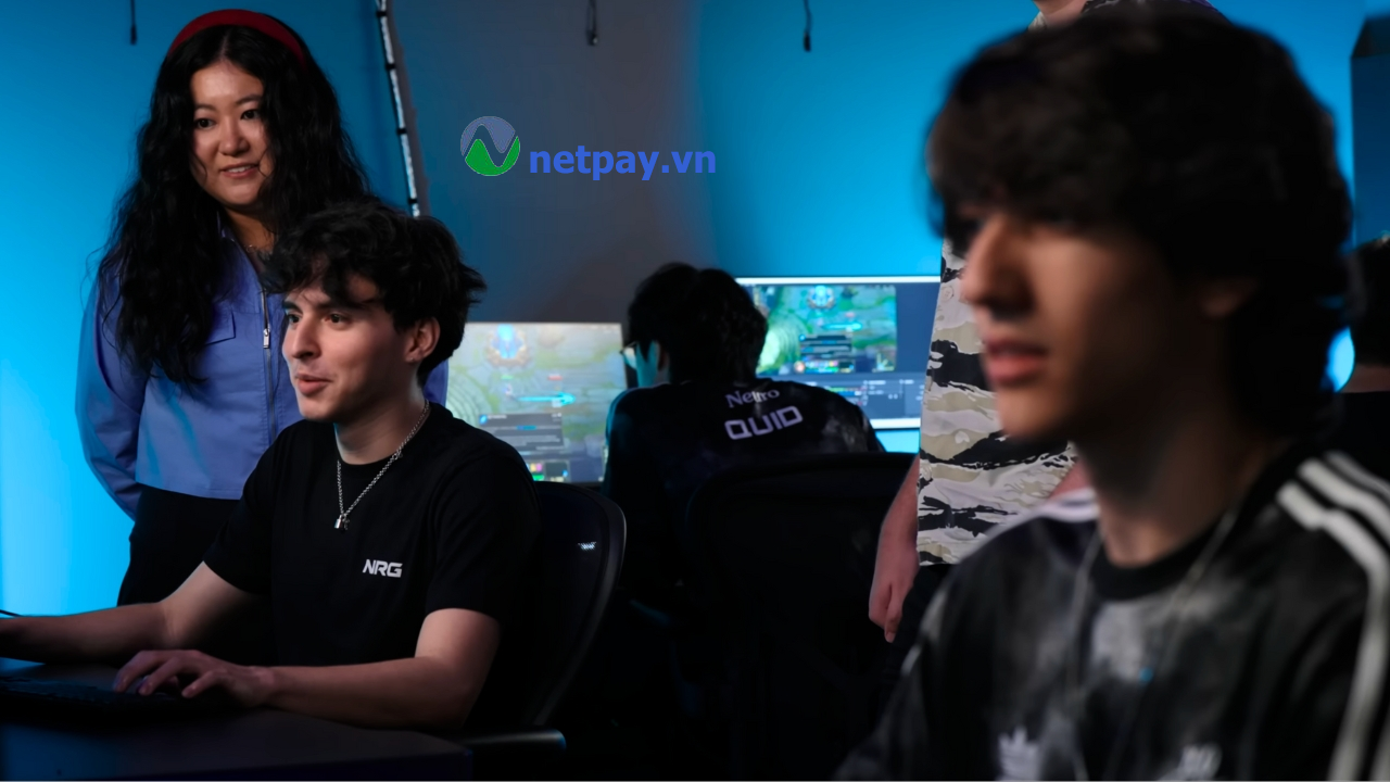 Cao thủ LCS chơi thử tướng mới Aurora rồi kết luận: quá OP, biến ảo và áp đảo đối thủ một cách khó chịu